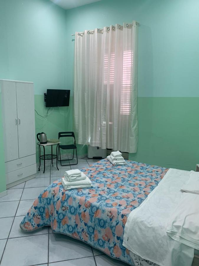 Guesthouse Re Ferdinando ナポリ エクステリア 写真